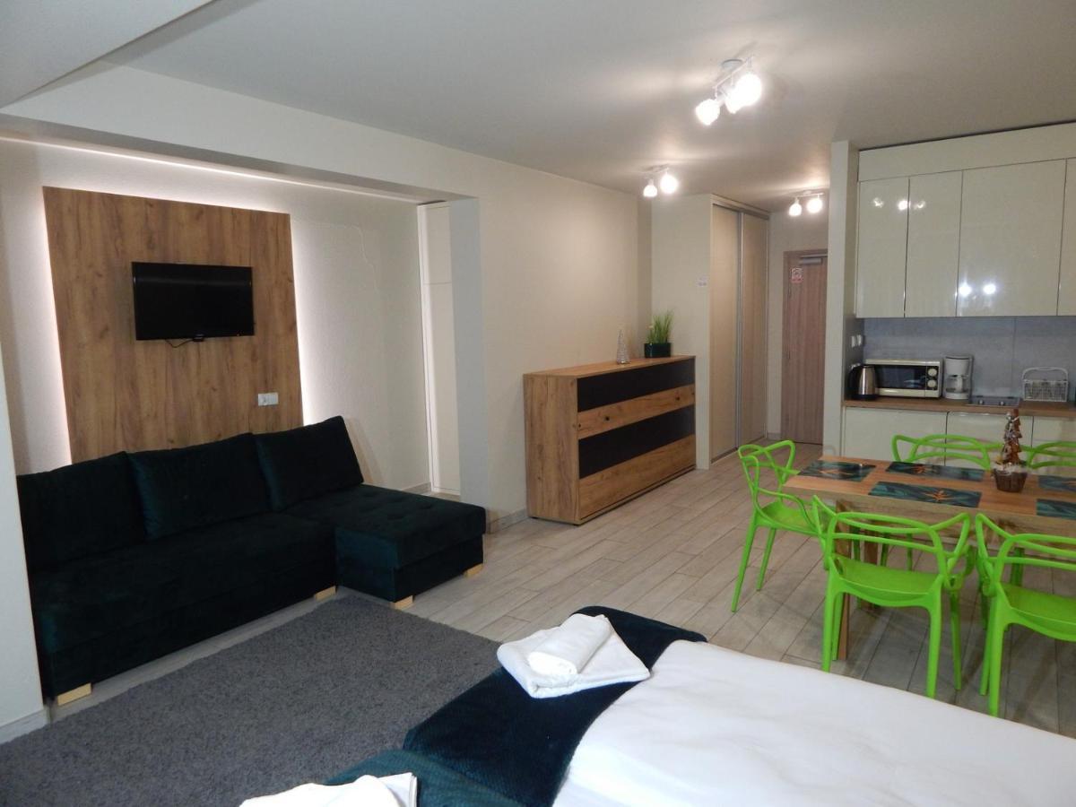 Agat Apartament Czarna Gora Heudorf Exterior foto